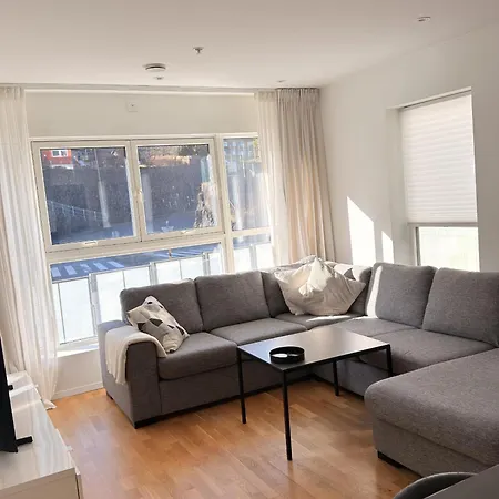 Διαμέρισμα And Spacious In